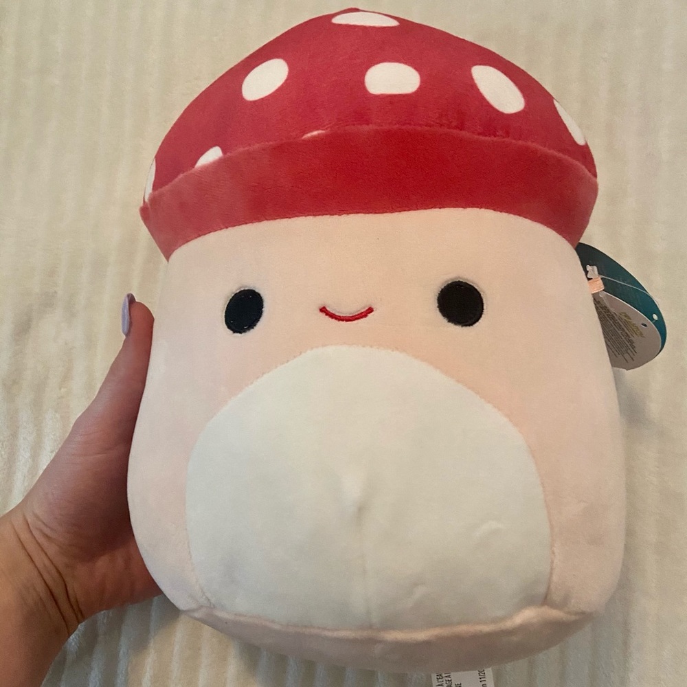 Malcom the mushroom squishmallow 8”